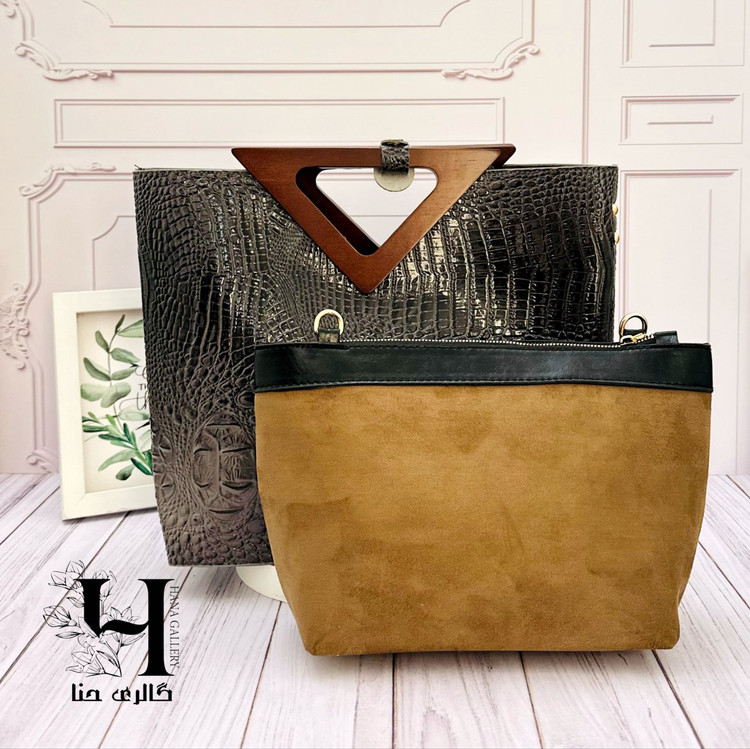 کیف چرم لیزارد دسته چوبی طوسی کد ۸۱۰