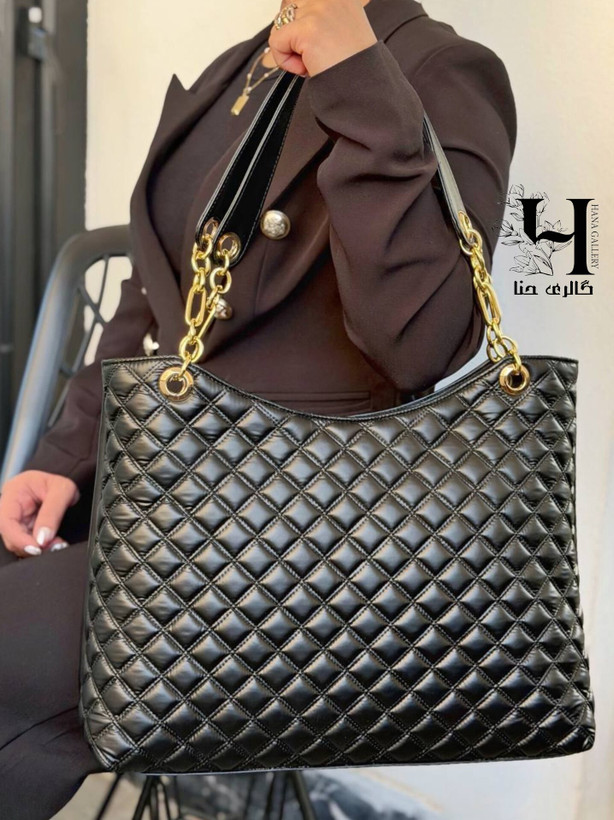 کیف چرمی بزرگ زنانه گلدوزی بند زنجیری کد ۷۳۲