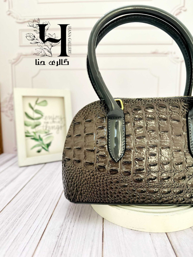 کیف زنانه چرم کوروکودیل طوسی براق کد ۸۰۴