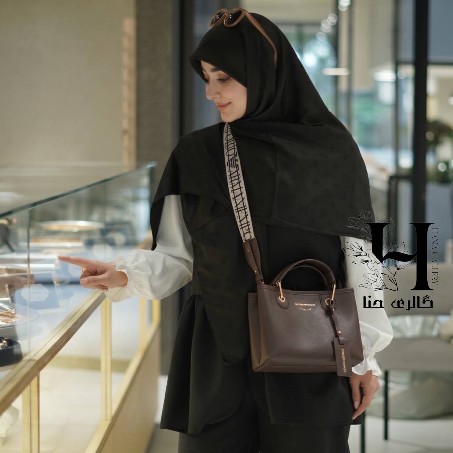 کیف پاسپورتی آرمانی قهوه‌ای کد ۱۷۶۰